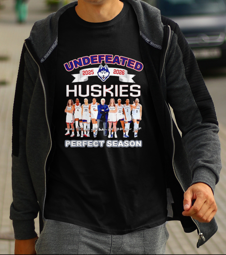 Undefeated UConn Huskies 2025 2026 Perfect Season T-Shirt