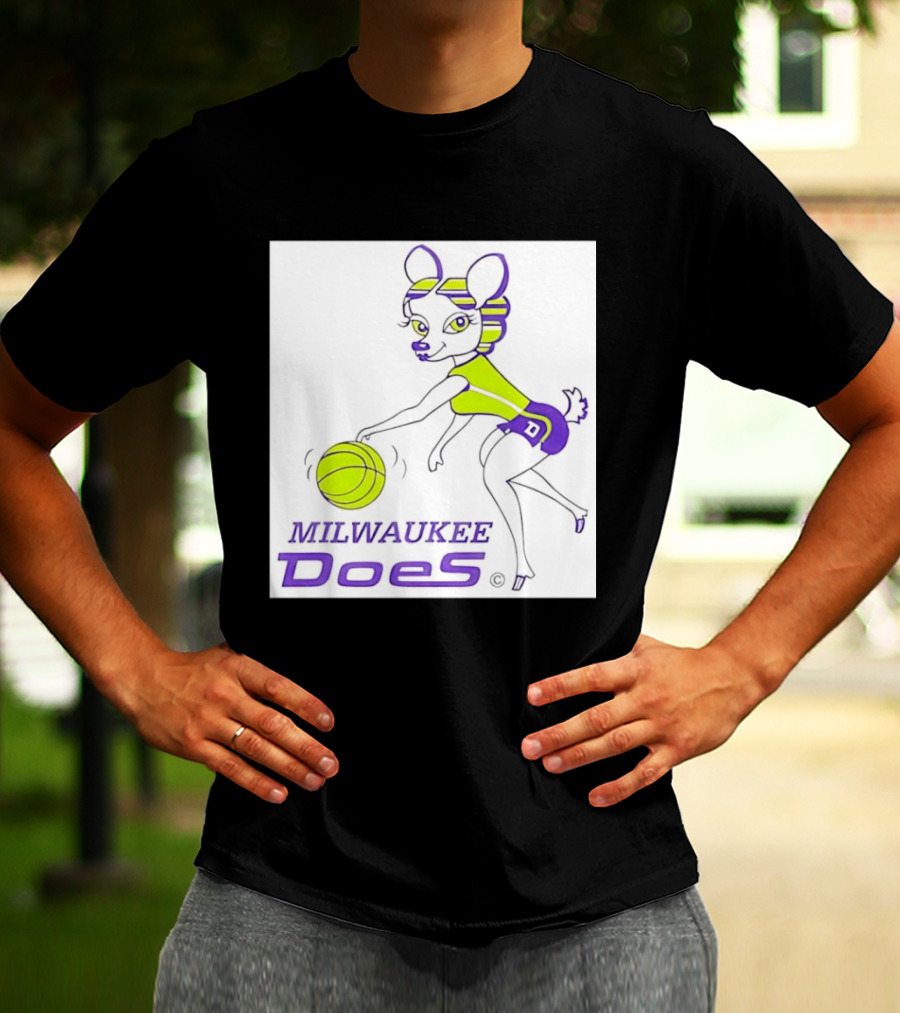 Milwaukee Does WPBL Vintage Basketball T-Shirt