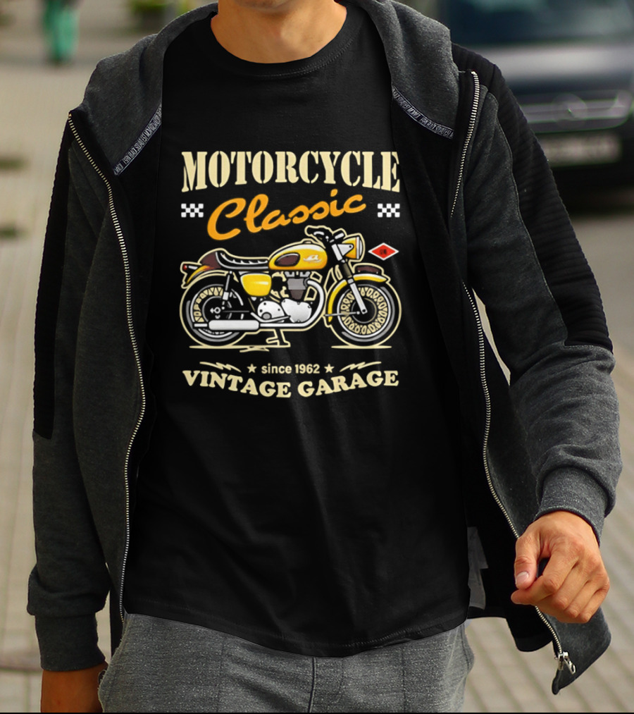 Motorcycle Classic Vintage Garage Since 1962 T-Shirt