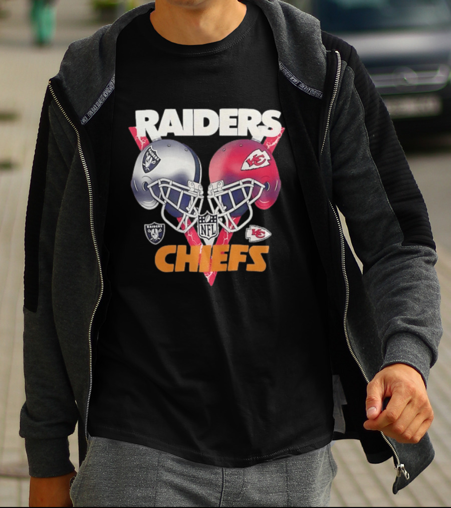 Raiders Vs Chiefs NFL Helmet Showdown T-Shirt