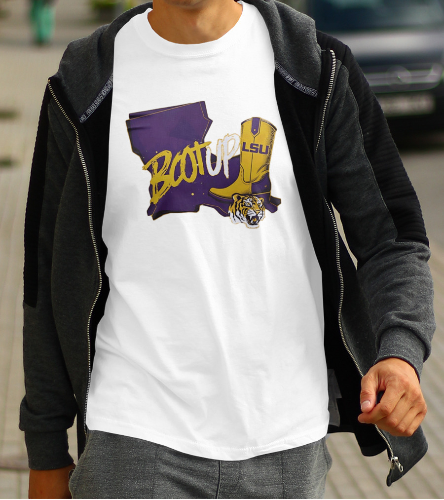 Welcome Home Coach Will Wade Boot Up LSU Tigers Louisiana Map And Boot With LSU Logo And Tiger Head T-Shirt