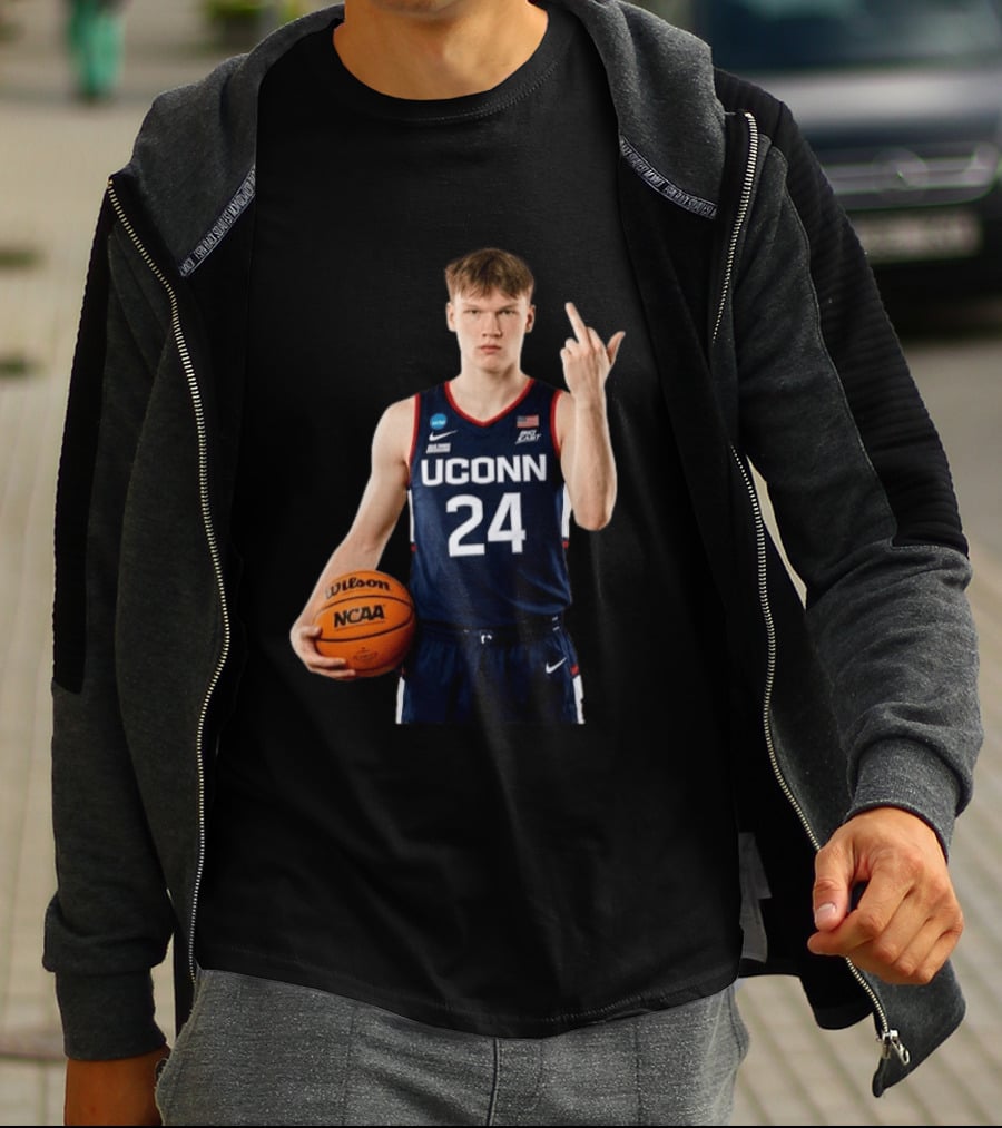 Braylon Mullins UConn Huskies 24 NCAA Basketball Middle Finger T-Shirt