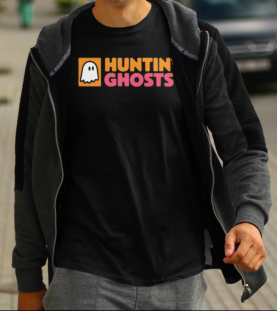 Huntin' Ghosts Halloween White Ghost Icon On Orange T-Shirt