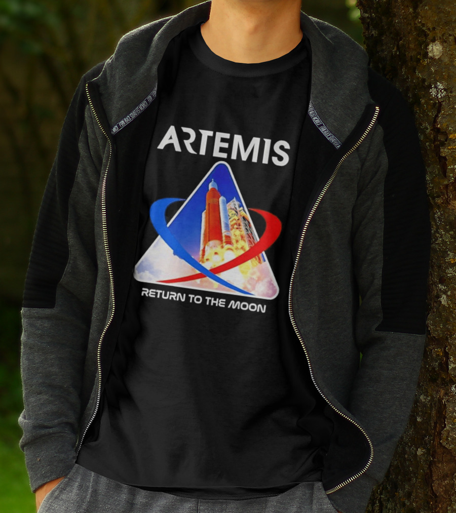 NASA Artemis Return To The Moon Enthusiast Launch Exploration T-Shirt