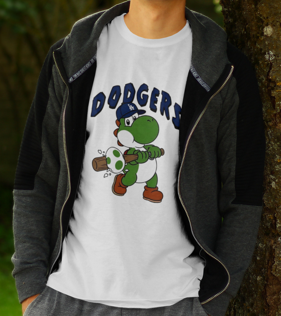 Los Angeles Dodgers Yoshi Baseball Batting Egg T-Shirt