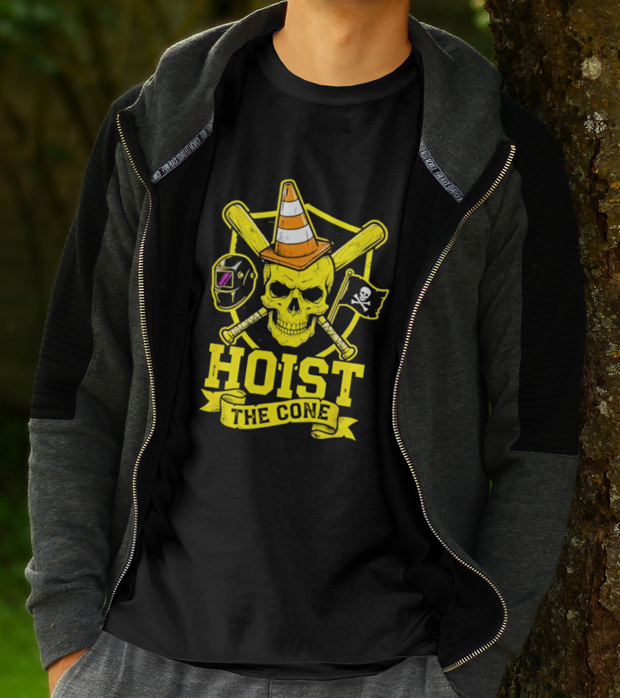 Hoist The Cone Pirate Skull Traffic Cone Baseball Crossbones T-Shirt