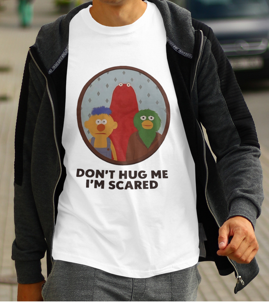 Don't Hug Me I'm Scared Puppet Characters Oval T-Shirt