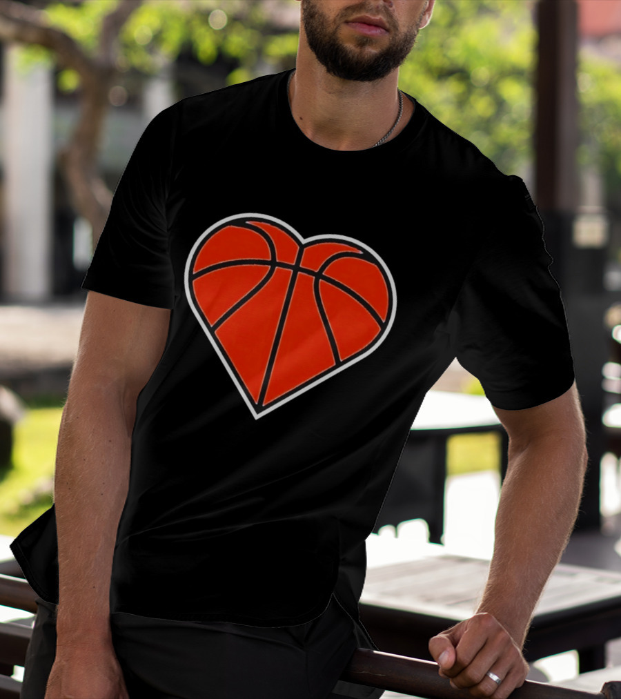New York Knicks Basketball Heart T-Shirt