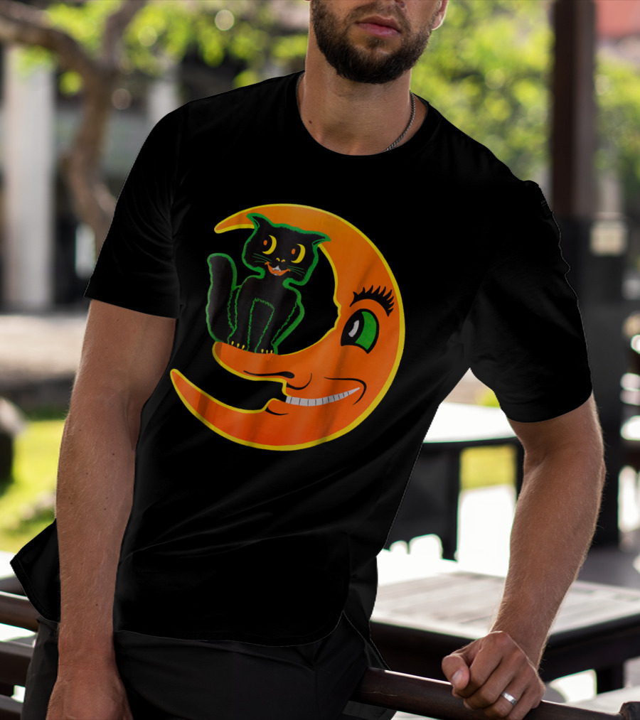 Funny Halloween Cat On Smiling Moon T-Shirt