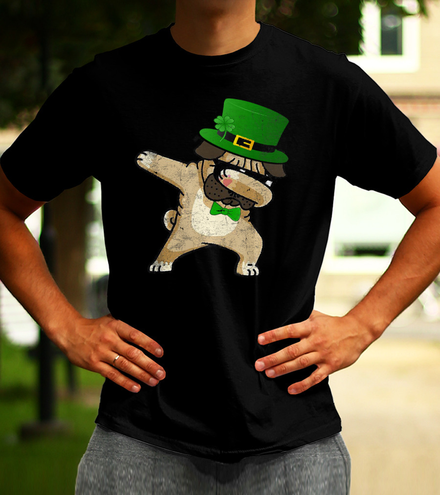 Dabbing Pug With Green Hat For St. Patrick's Day T-Shirt