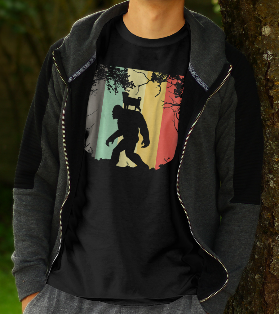 Pug Riding Bigfoot Vintage Retro Sunset Stripes T-Shirt