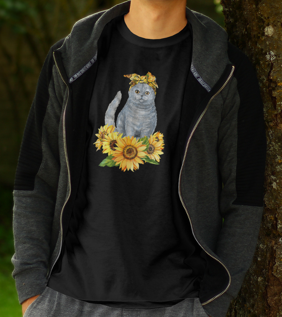 Hippie Cat With Sunflower Bandana And Sunflowers Cute Cat Lover T-Shirt