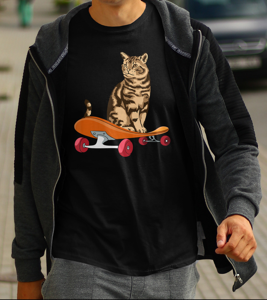 Funny Cat Skateboarding Animal Lover T-Shirt