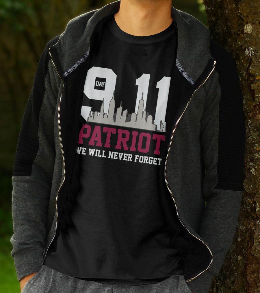 Patriot Day 911 We Will Never Forget Skyline Memorial T-Shirt