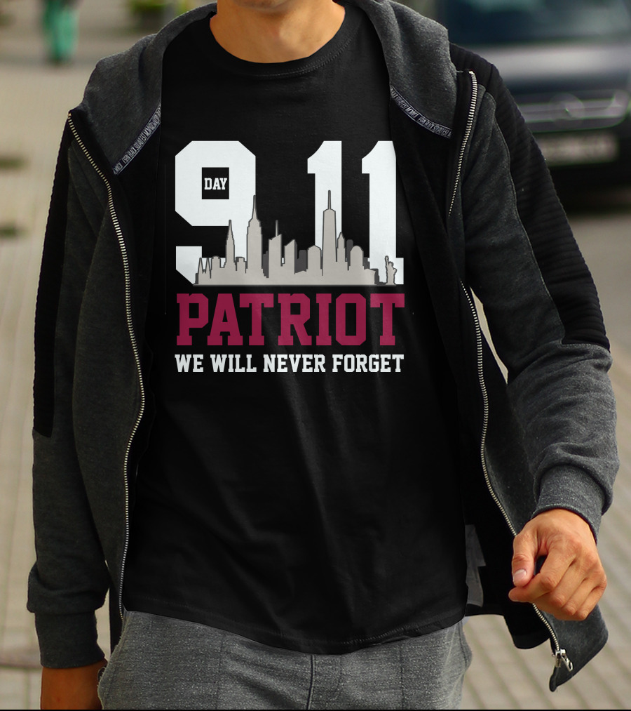 Patriot Day 911 We Will Never Forget Skyline Memorial T-Shirt