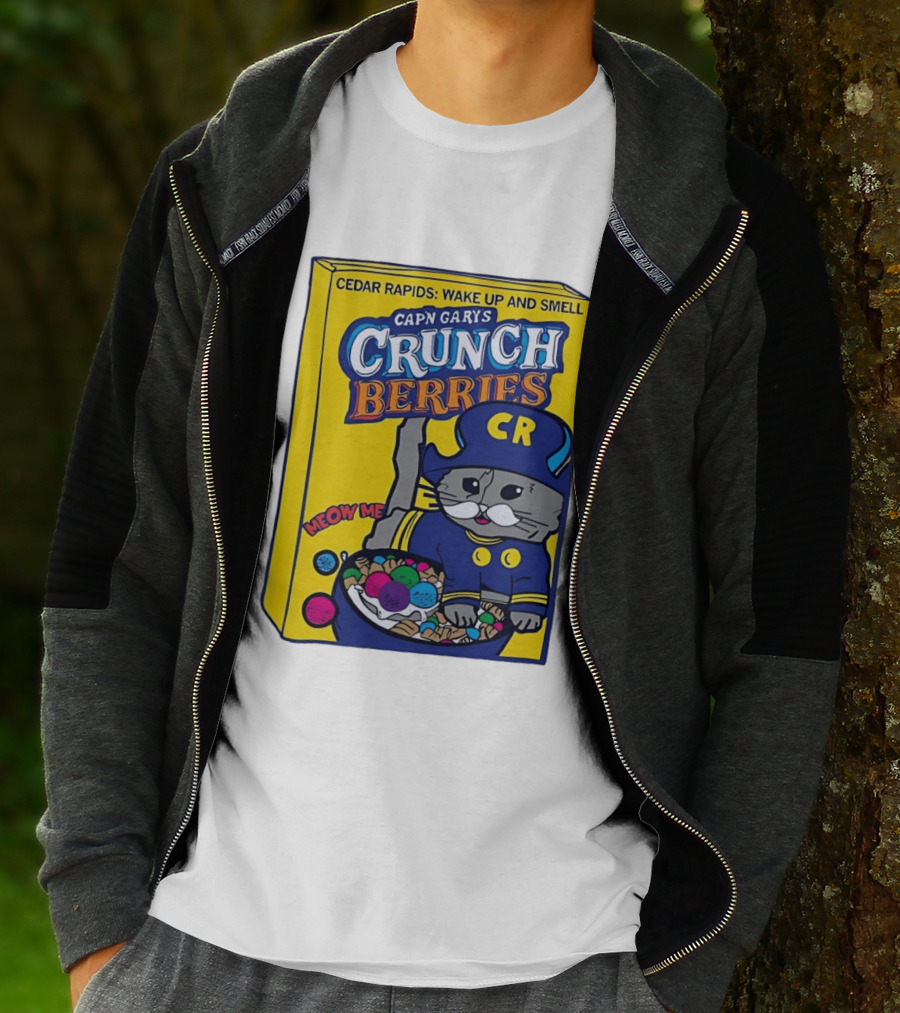 Cedar Rapids Wake Up And Smell Capn Garys Crunch Berries Meow Me Cat T-Shirt