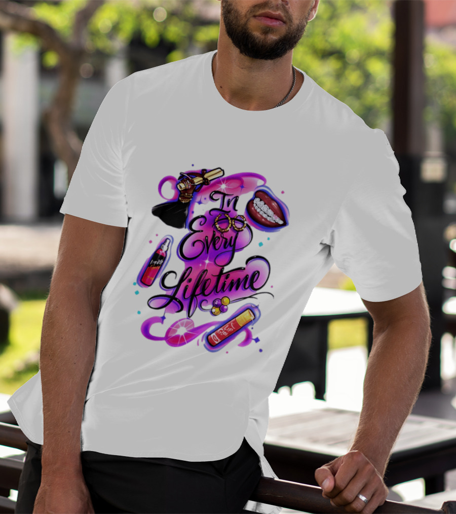 In Every Lifetime Lip Glow Gold Lip Graduation Black Girl Magic Aesthetic T-Shirt