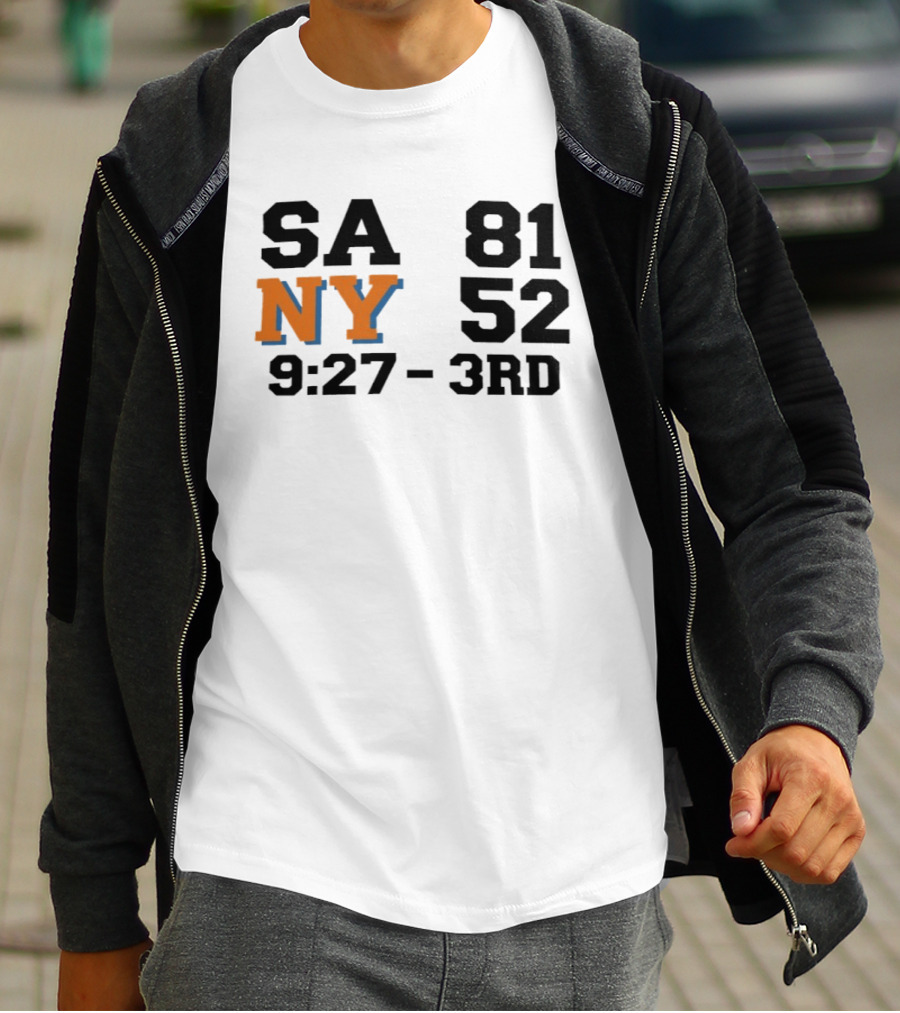 SA 81 NY 52 9:27 3rd Quarter Scoreboard T-Shirt