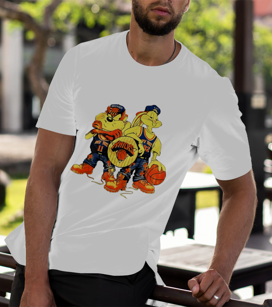 New York Knicks Bugs Bunny Taz NBA Finals Players Madison Square Garden T-Shirt