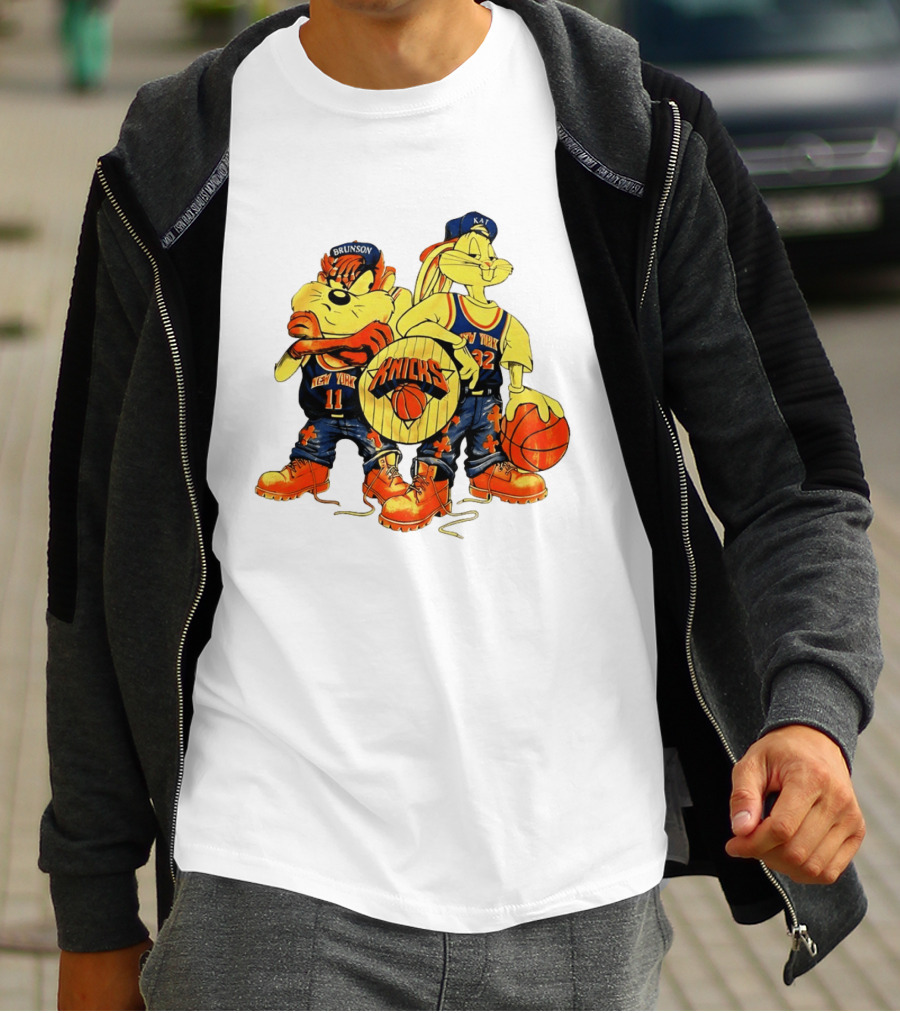 New York Knicks Bugs Bunny Taz NBA Finals Players Madison Square Garden T-Shirt