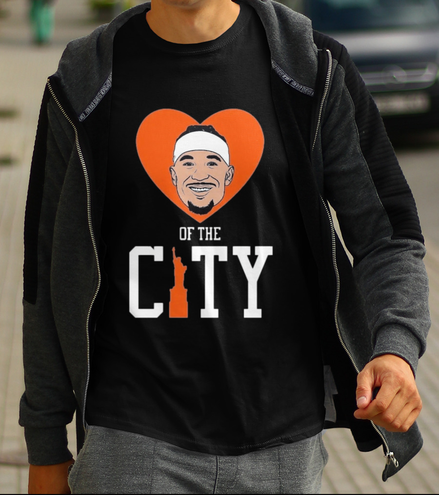 Josh Hart New York Knicks Heart Statue Of Liberty City T-Shirt