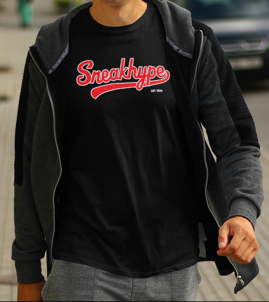 Sneakhype Est 2018 Vintage Script T-Shirt