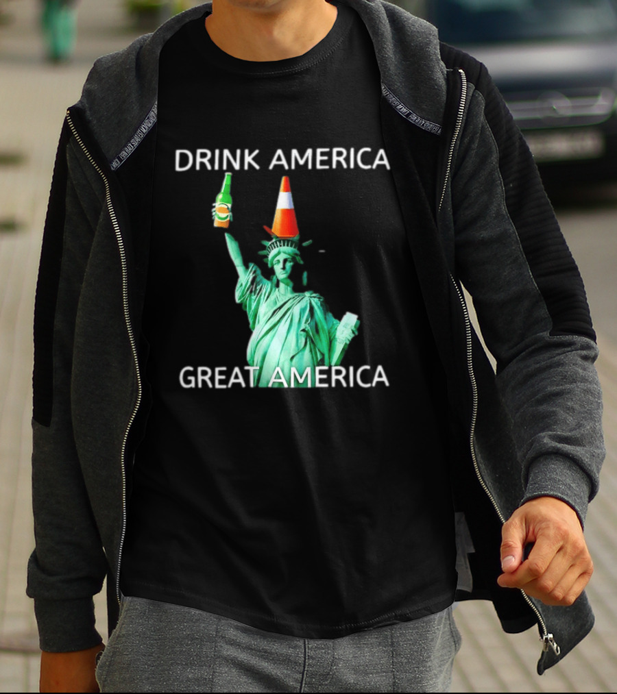 Statue Of Liberty Drink America Great America Traffic Cone Beer Bottle T-Shirt