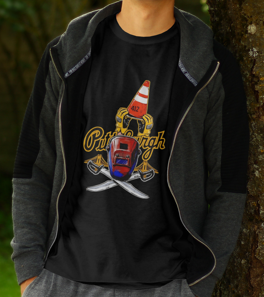 Pittsburgh 412 Welding Mask Construction Cone Crossed Swords Yellow Bridge T-Shirt