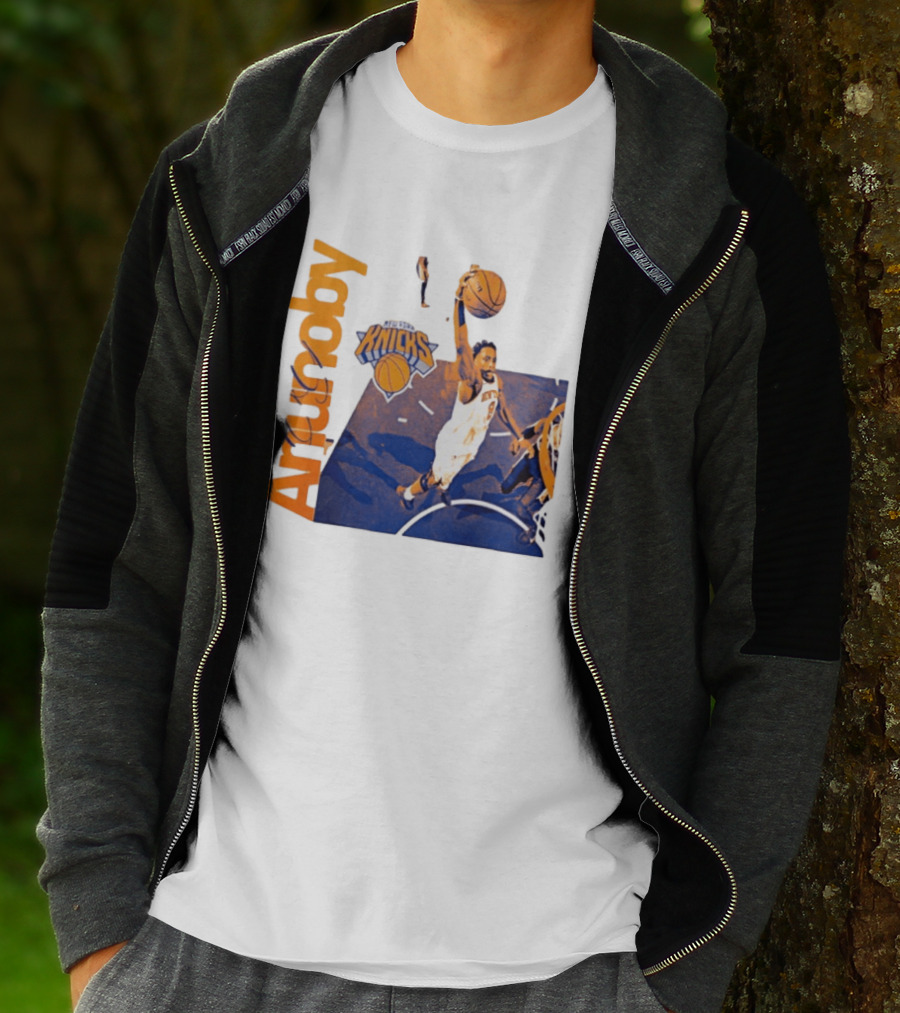 New York Knicks OG Anunoby Player Hype Dunking Action Scene T-Shirt