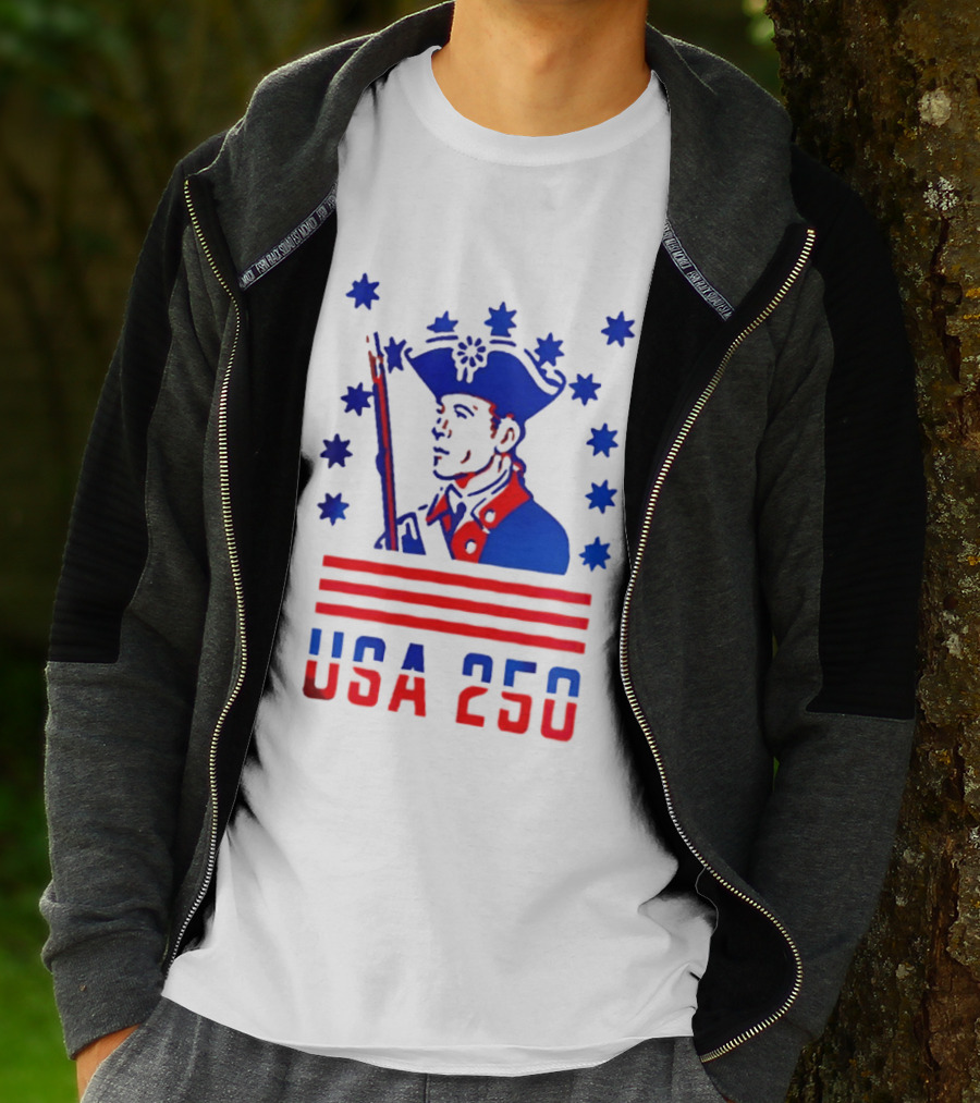 USA 250 Minuteman Stars Stripes Patriotic America 250th Anniversary T-Shirt