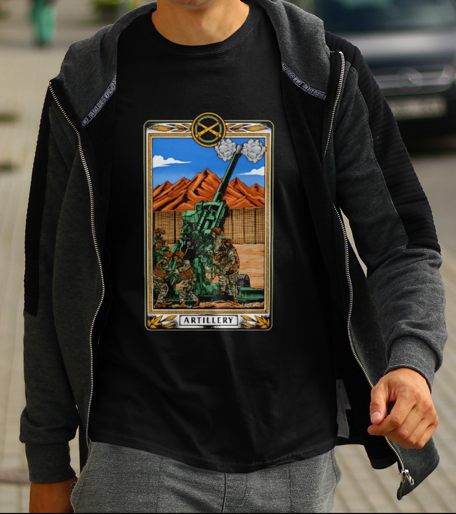 Artillery Cannon With Soldiers In Action Military Tableau T-Shirt
