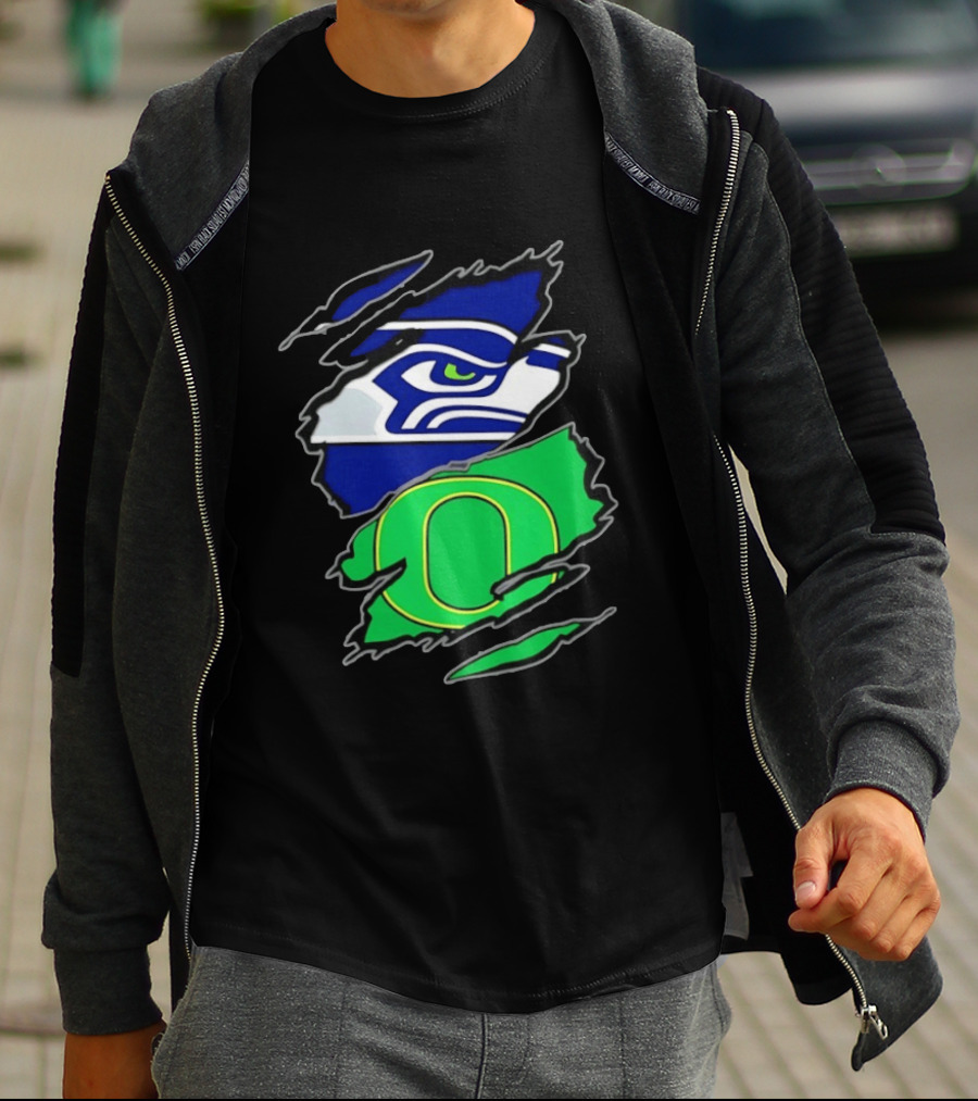 Seattle Seahawks Oregon Ducks Two Teams One Heart Scratch T-Shirt