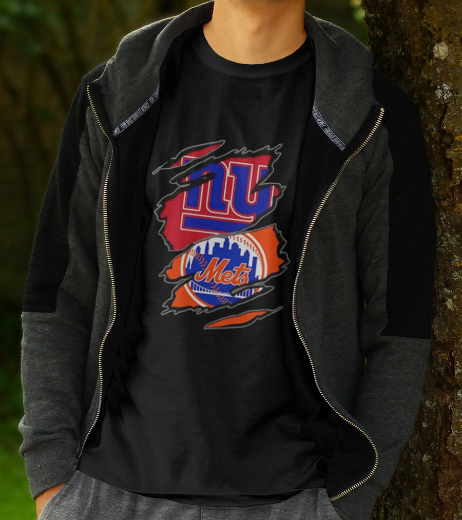 New York Giants New York Mets Two Teams One Heart Scratch T-Shirt