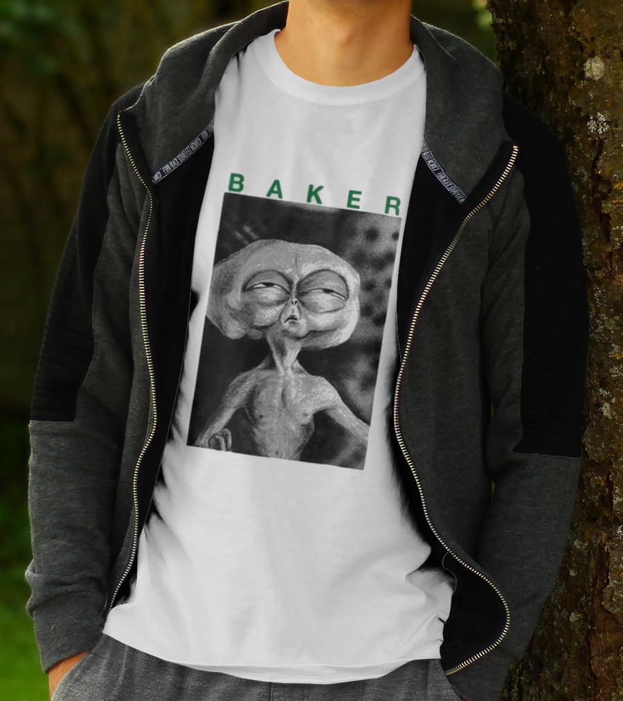 Note Baker Alien Block Busters Extraterrestrial T-Shirt