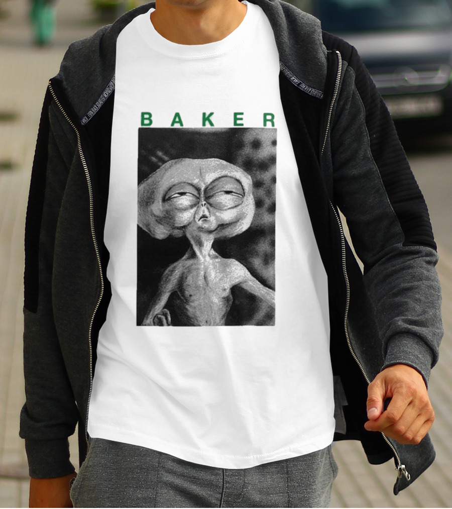 Note Baker Alien Block Busters Extraterrestrial T-Shirt