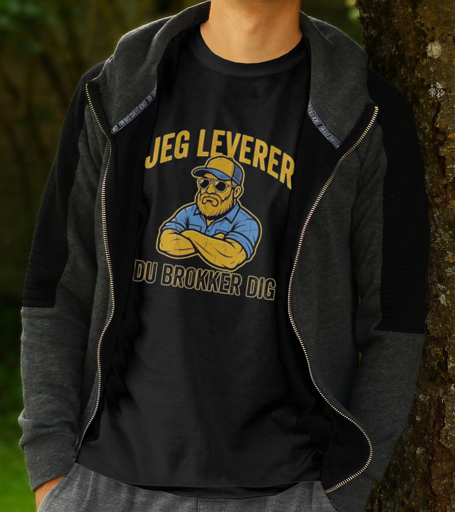 Jeg Leverer Du Brokker Dig Arm Crossed Bearded Guy In Sunglasses And Cap T-Shirt