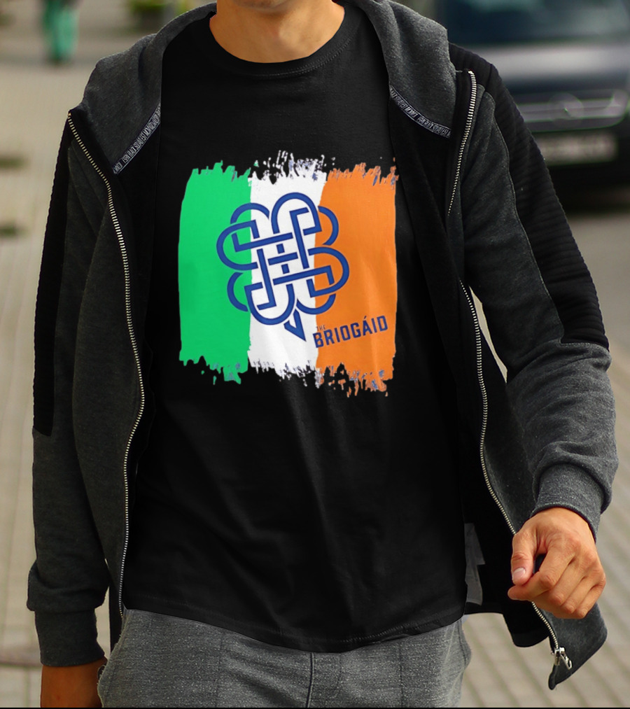 The Briogaid Irish Flag Celtic Knot Clover Ireland Shamrock T-Shirt