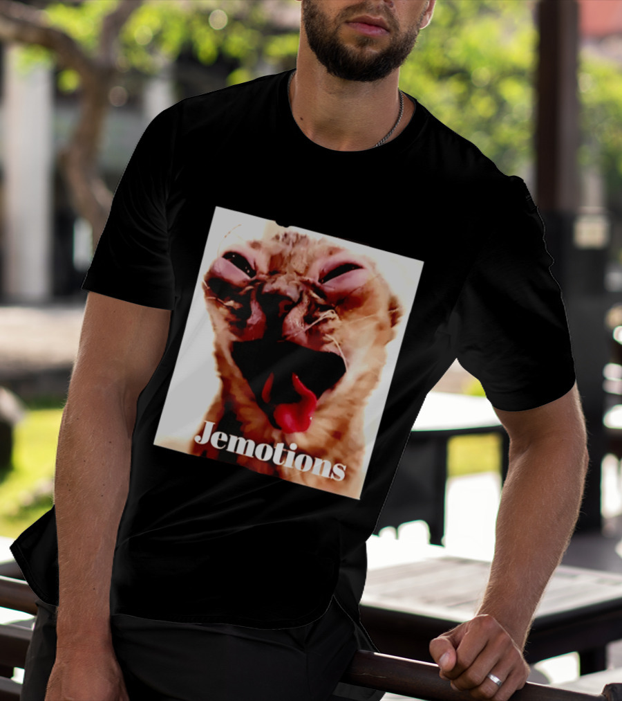 Jemotions Cat Funny Kitten Face Hilarious Expression T-Shirt