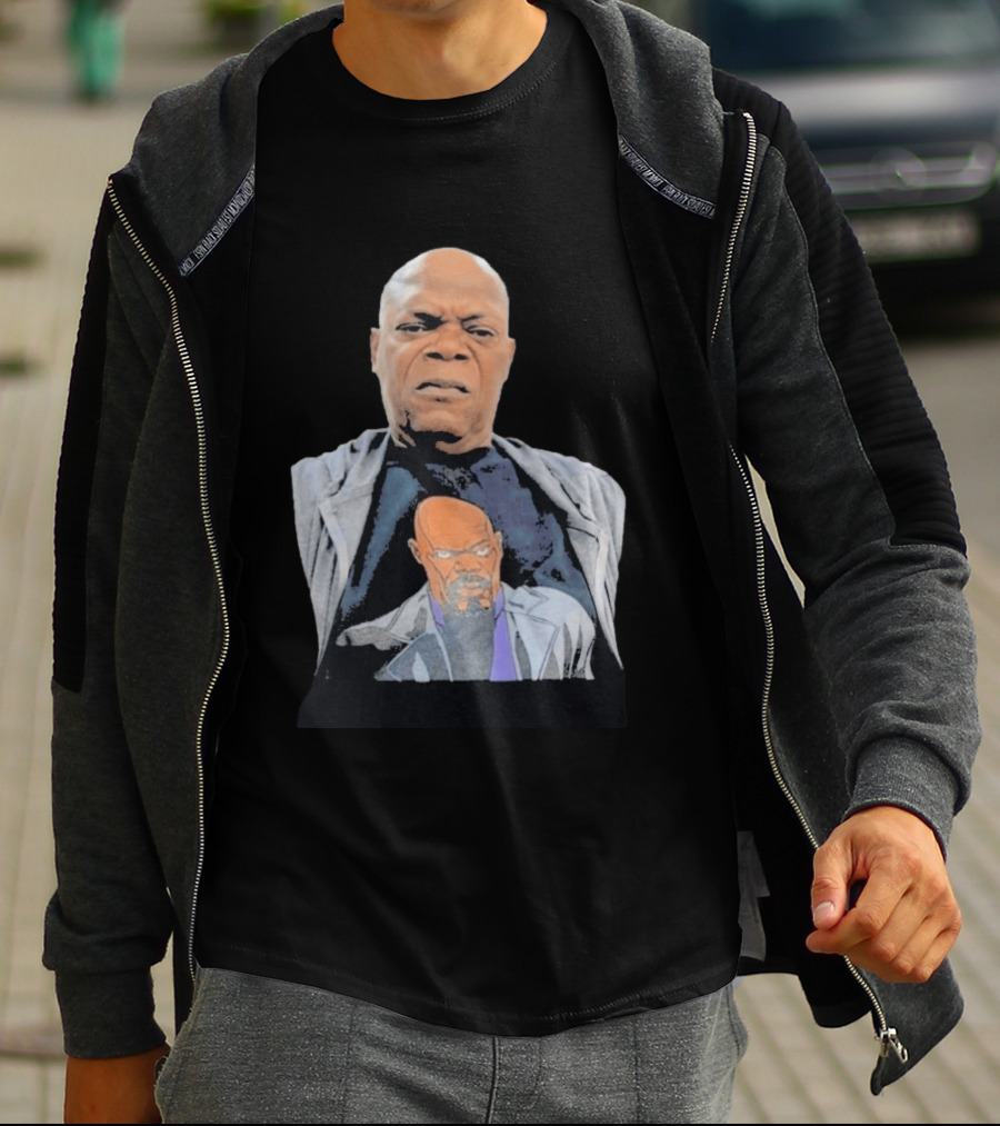Samuel L. Jackson Wearing Himself On T-Shirt