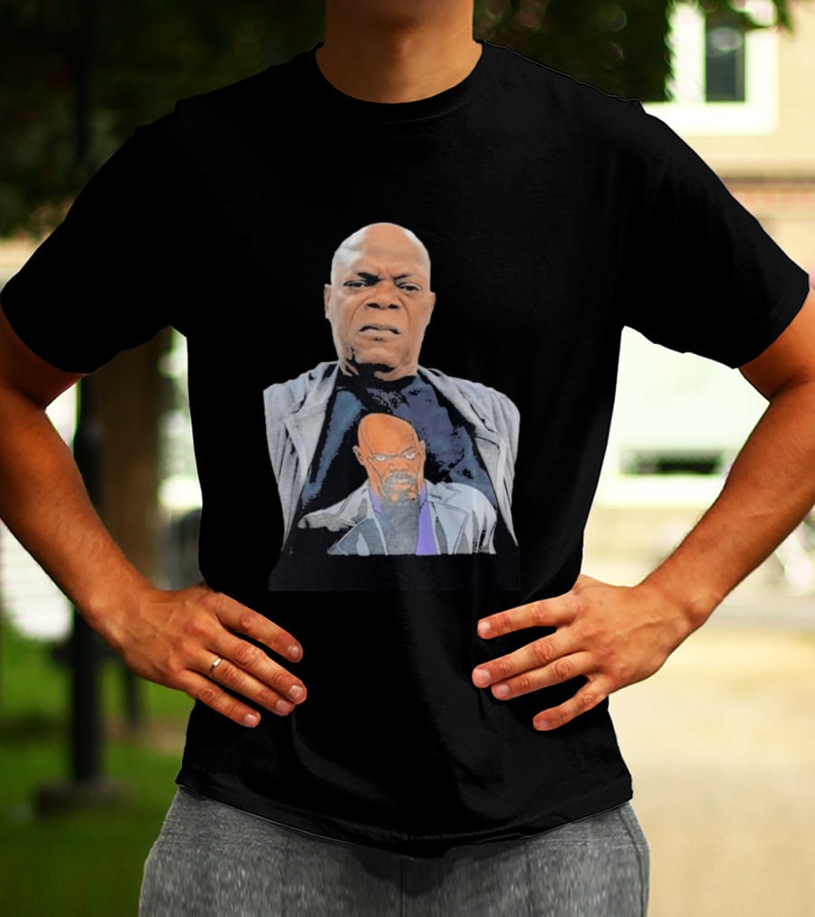 Samuel L. Jackson Wearing Himself On T-Shirt