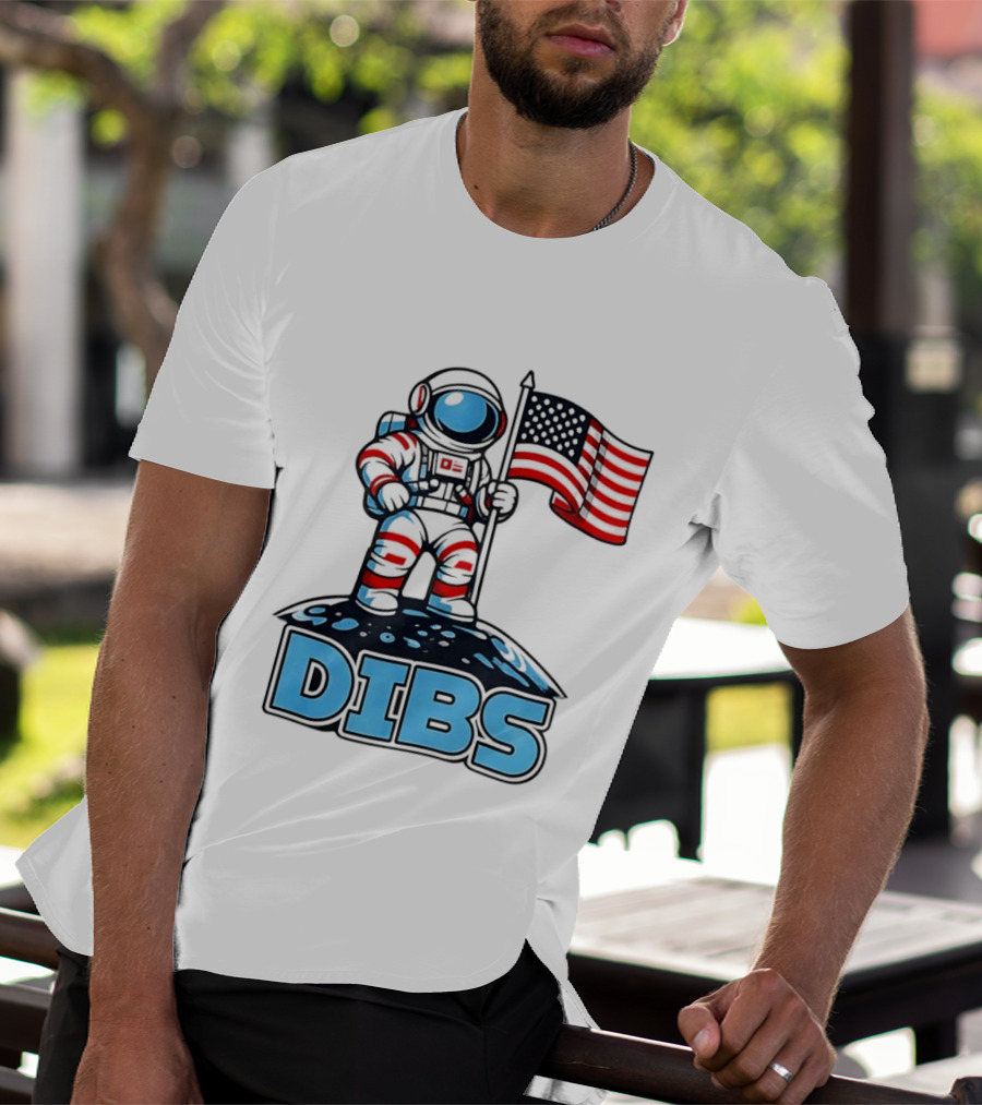 USA Dibs On The Moon Astronaut Space American Flag T-Shirt