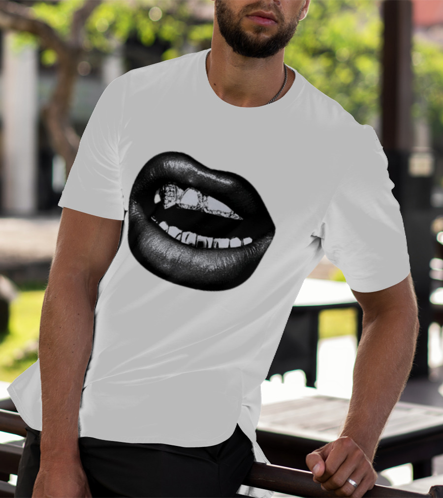 Dallas Cowboys Cheerleaders Black & White Lips Kevin Ozowski T-Shirt