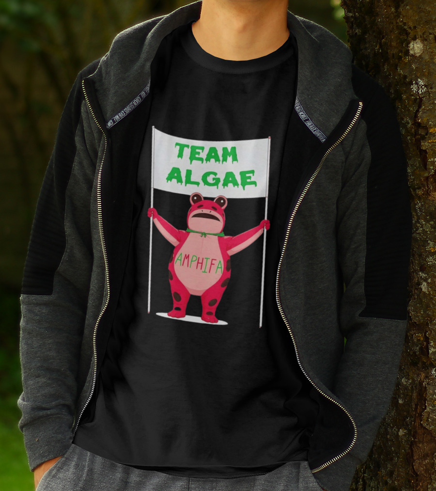 Team Algae Amphifa Frog Holding Banner T-Shirt