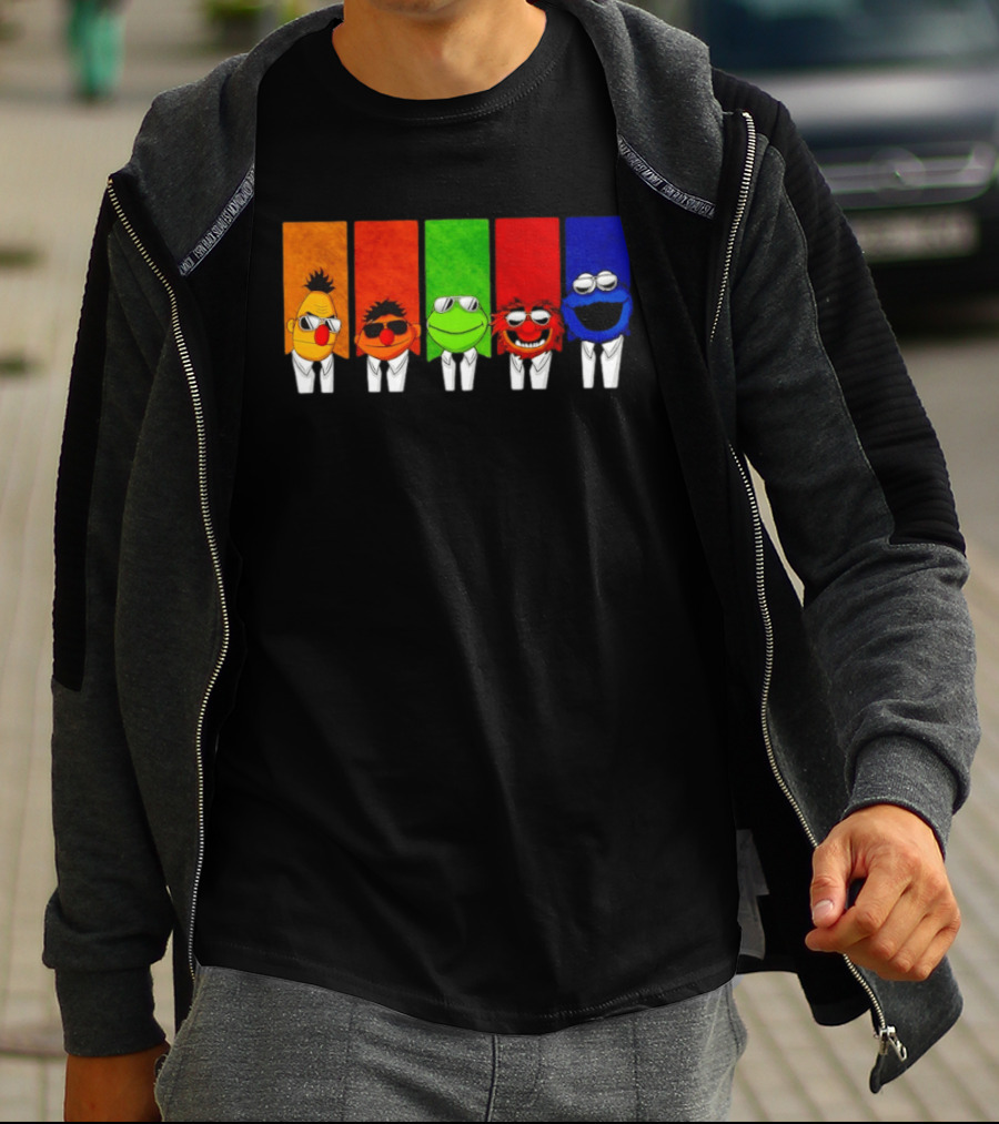 Bert Ernie Kermit Animal Cookie Monster Reservoir Dogs Mashup T-Shirt