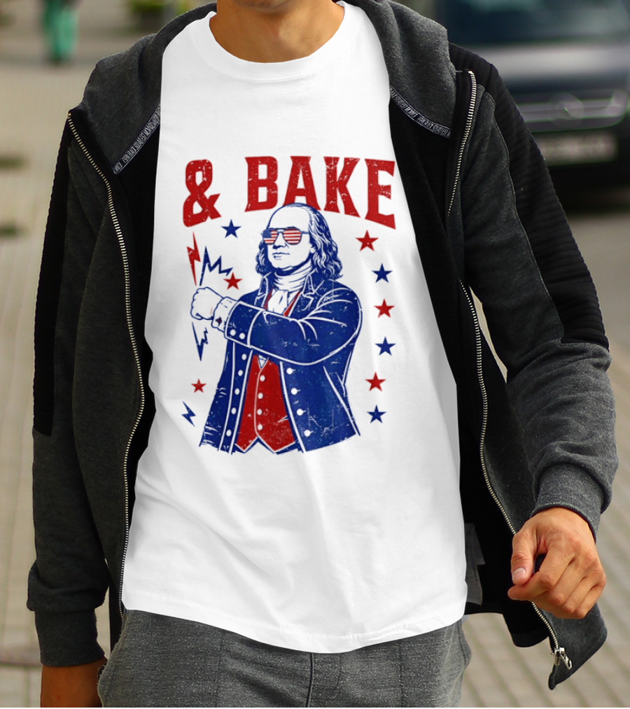 USA Benjamin Franklin Bake American Flag Sunglasses Stars T-Shirt