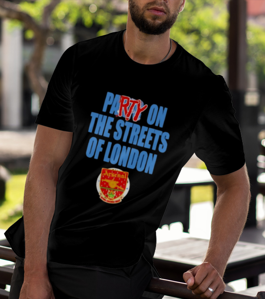 Party On The Streets Of London Arsenal T-Shirt