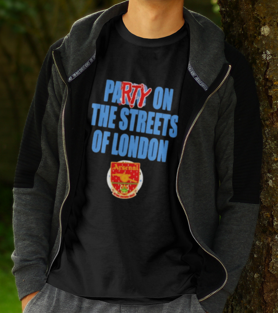 Party On The Streets Of London Arsenal T-Shirt