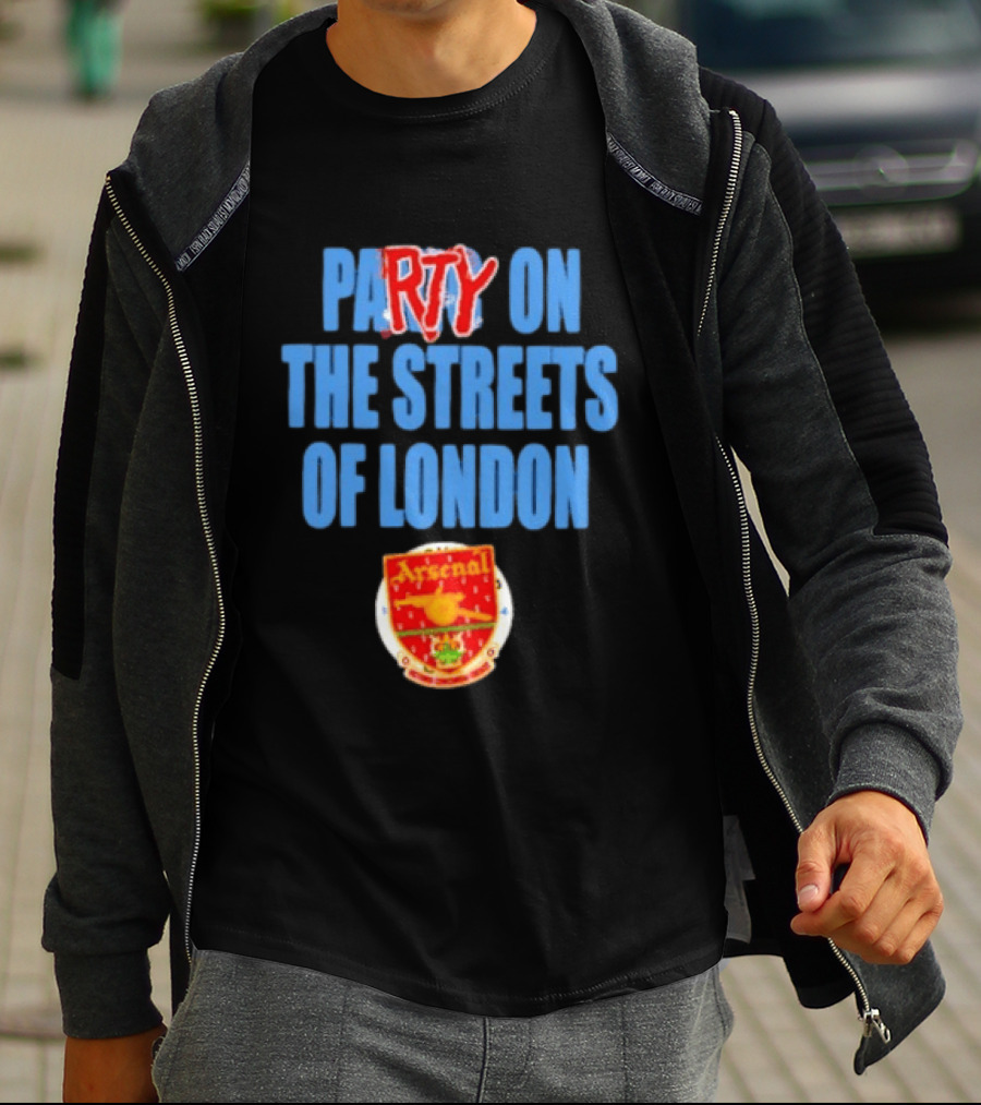 Party On The Streets Of London Arsenal T-Shirt
