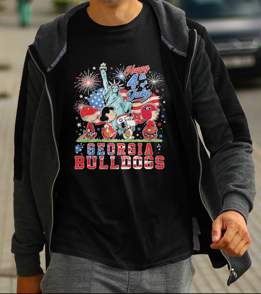 Georgia Bulldogs Snoopy Abbey Road Happy 4th Of July Statue Of Liberty Fireworks T-Shirt