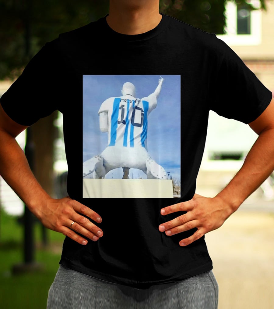 Lionel Messi 10 Argentina Jersey Statue Meme T-Shirt